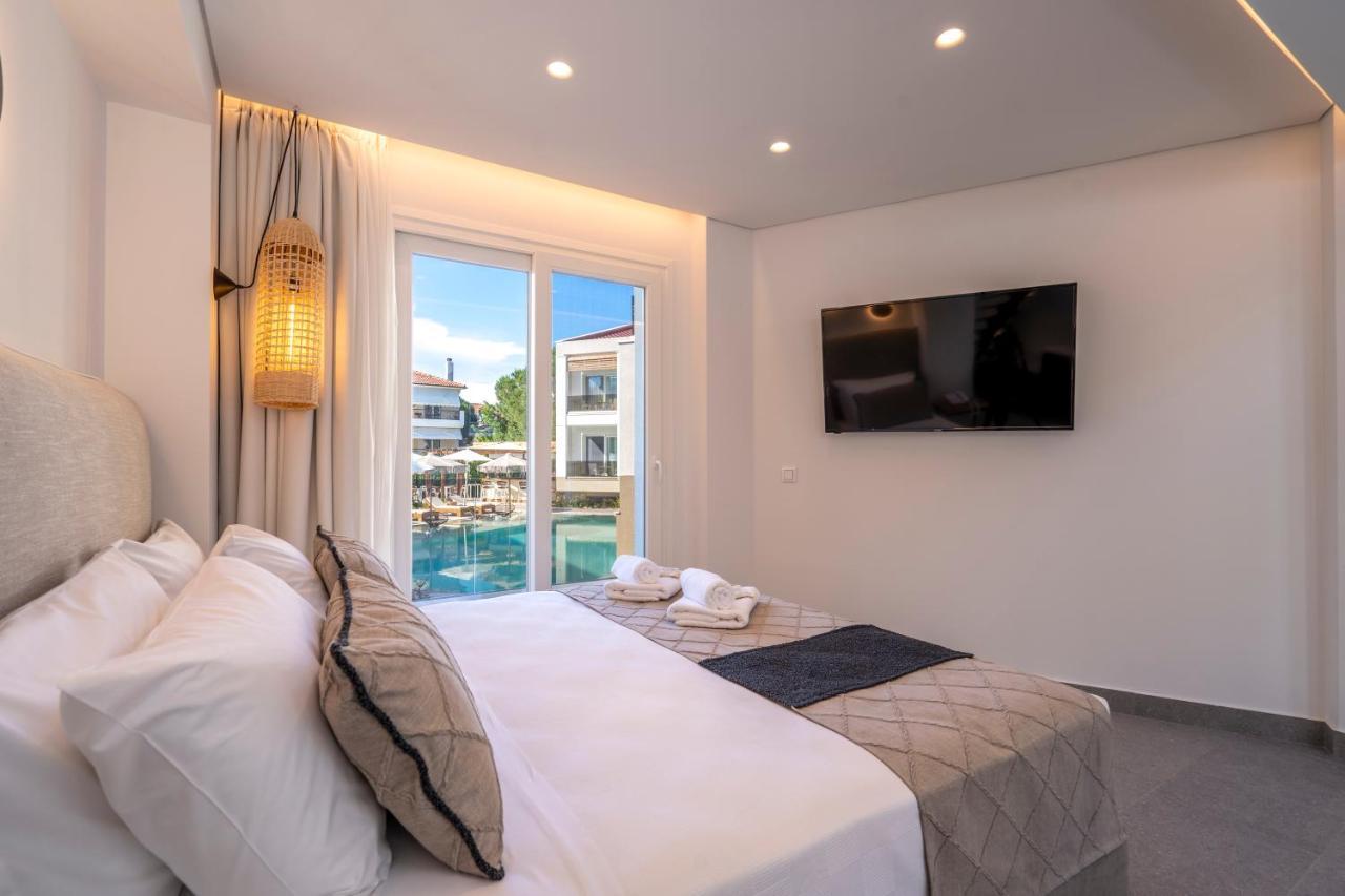 Mirablue Luxury Residences (Adults Only) بيفكوهوري المظهر الخارجي الصورة