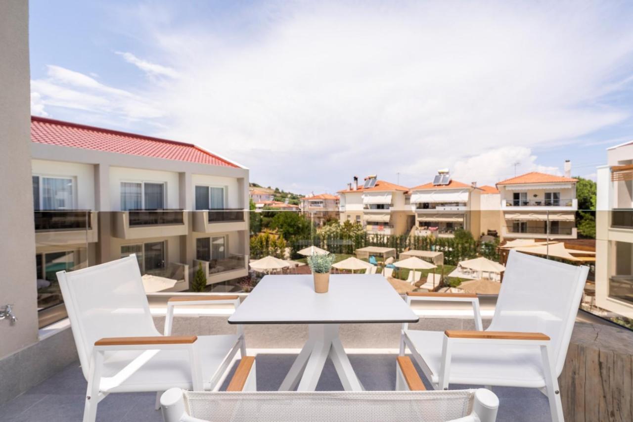 Mirablue Luxury Residences (Adults Only) بيفكوهوري المظهر الخارجي الصورة