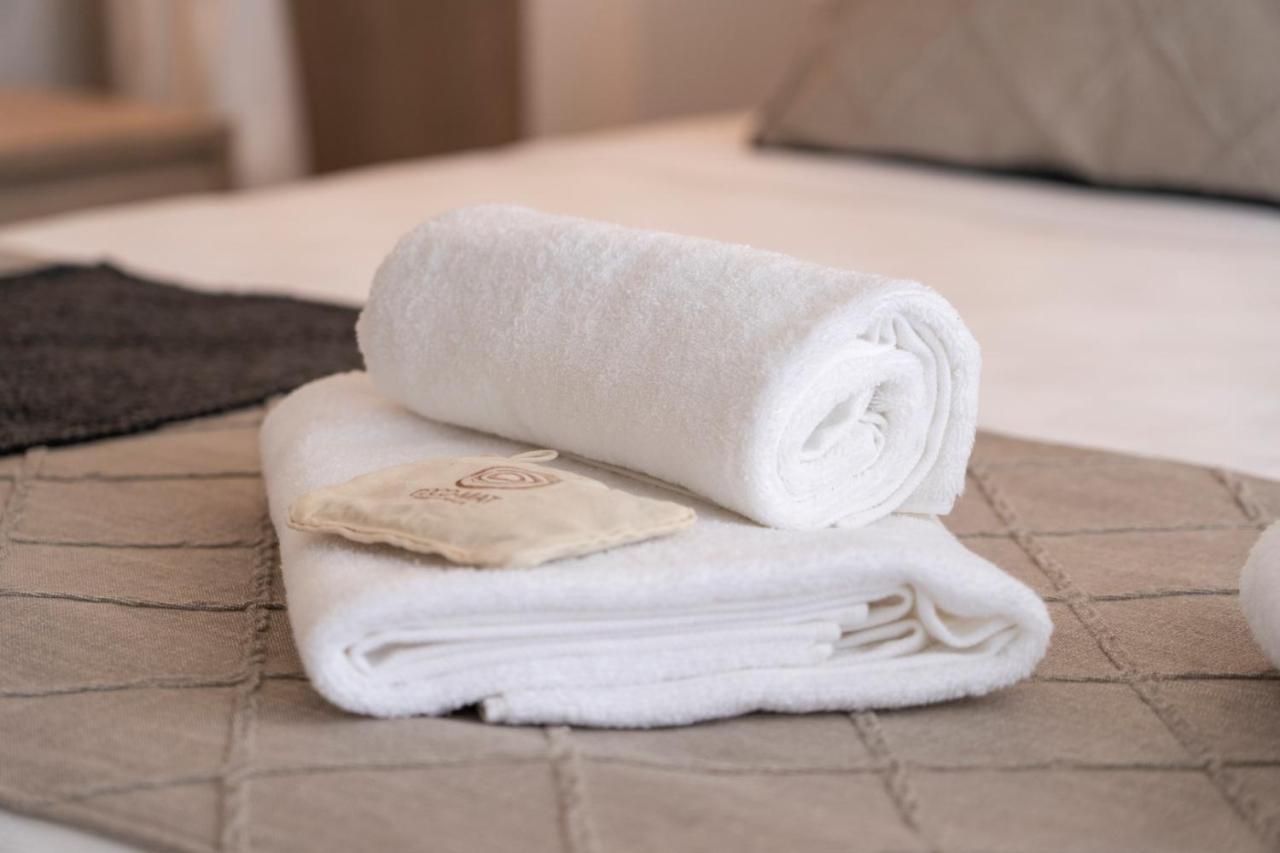 Mirablue Luxury Residences (Adults Only) بيفكوهوري المظهر الخارجي الصورة