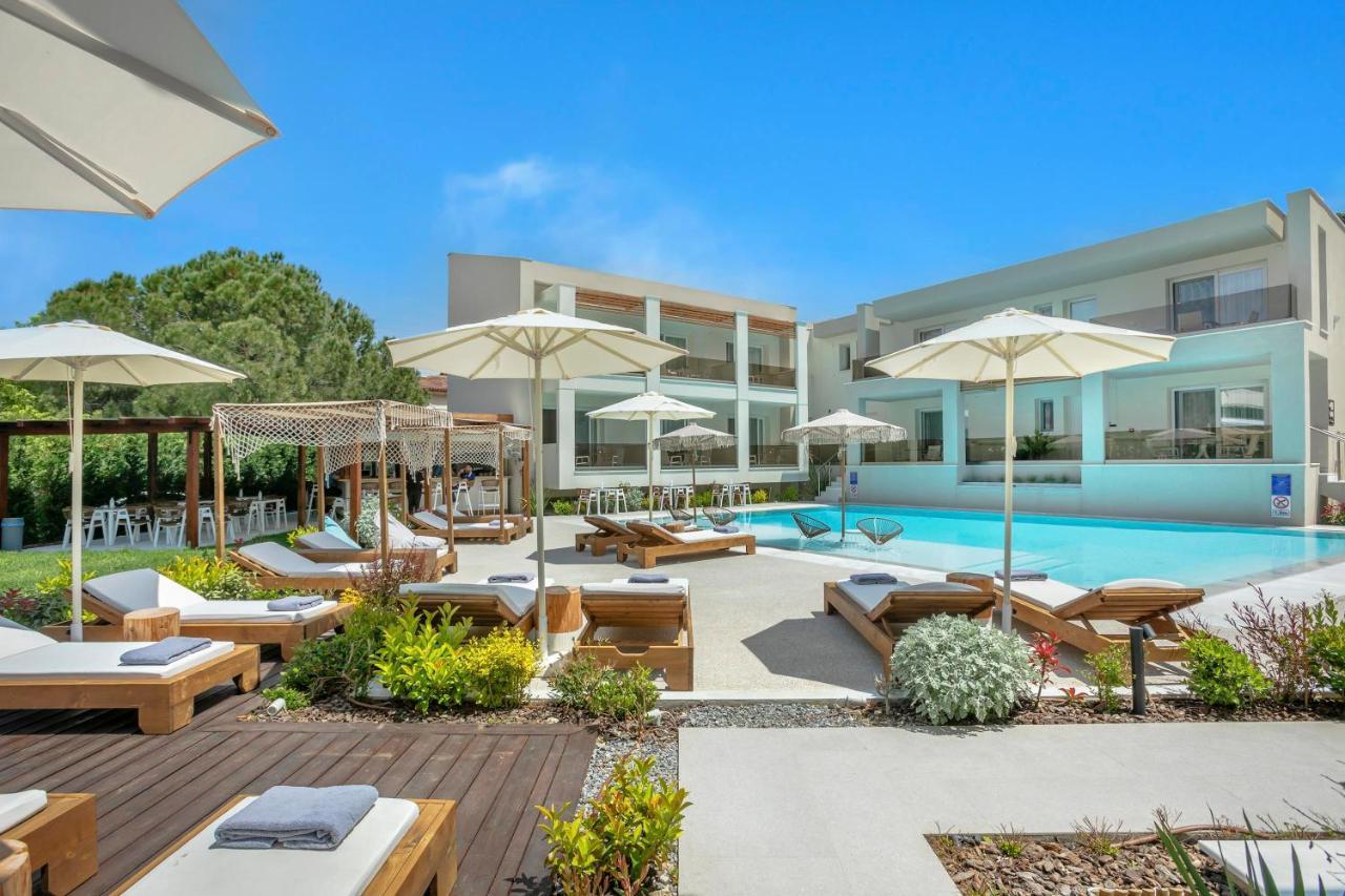 Mirablue Luxury Residences (Adults Only) بيفكوهوري المظهر الخارجي الصورة