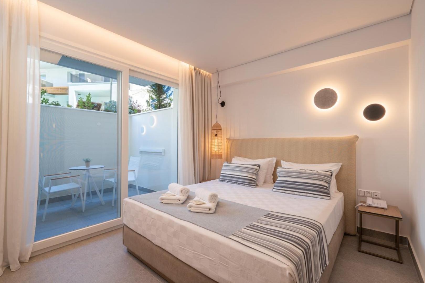 Mirablue Luxury Residences (Adults Only) بيفكوهوري المظهر الخارجي الصورة